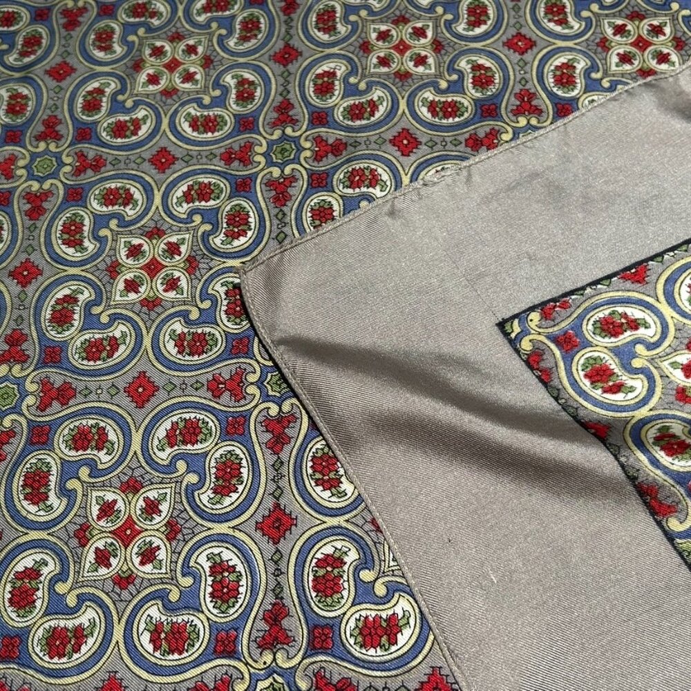 Vintage Liberty of London All Silk Scarf Gray with Reds ~ 26" x 25" - Picture 6 of 12